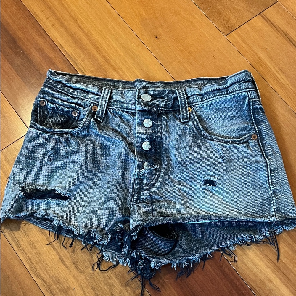 Levi’s 501 Distressed Denim Women Shorts Gray Black size 25